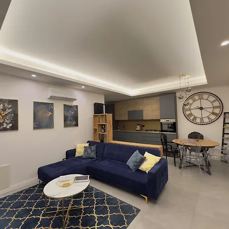 فندق مبيت وإفطار Dorian Gary Luxury ترييستي